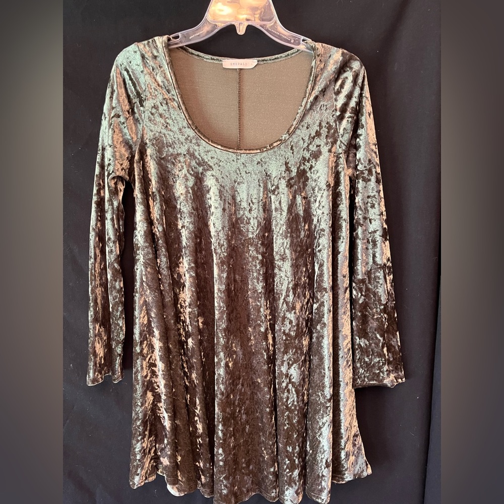 Emerald Long Sleeve Emerald colored crushed velvet dress.